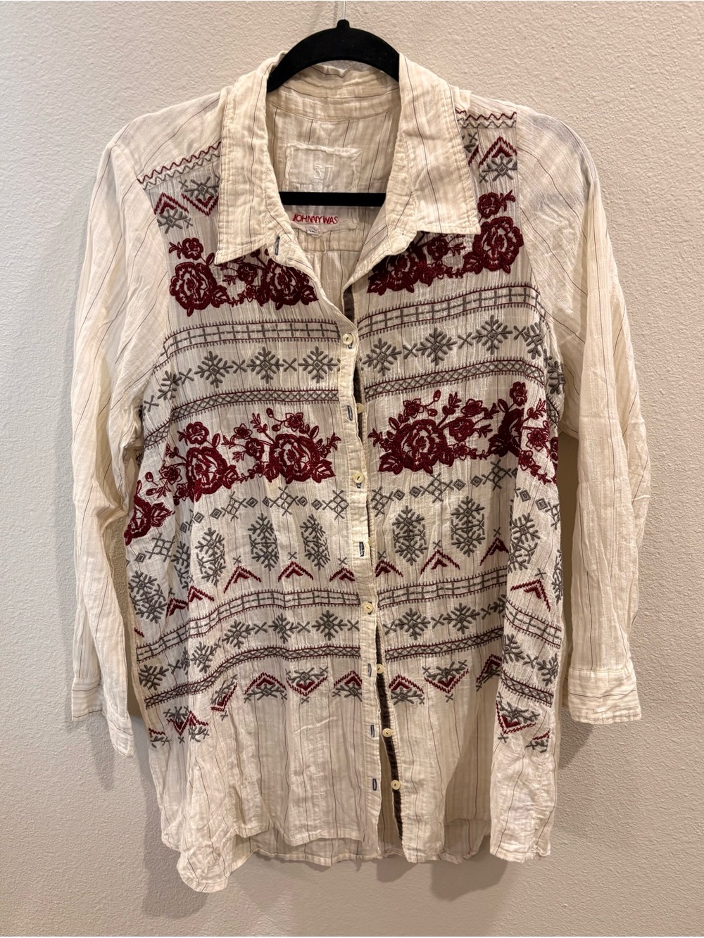 Johnny Was 3J Cream Button-Down Shirt with Red & Gray Embroidered Floral Pattern